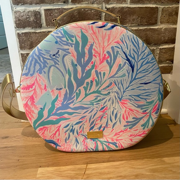 Lilly Pulitzer Handbags - 💕SOLD💕 Lilly Pulitzer Kaleidoscope Coral Hatbox Carry On Luggage NWOT